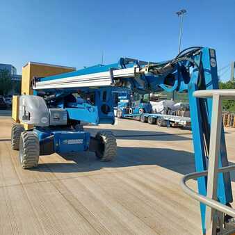 Gelenkteleskopbühne  Niftylift HR 28 Hybrid 4x4 (3)