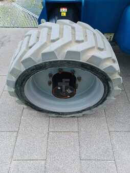 Gelenkteleskopbühne  Niftylift HR 28 Hybrid 4x4 (9)