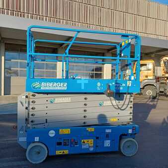 Nacelle à ciseaux  Genie GS 4047 (2)