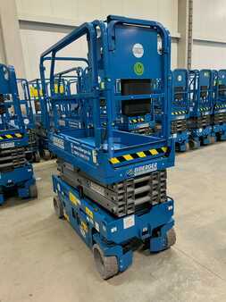 Piattaforme aeree a pantografo 2025  Genie GS 1932 E-Drive (1)