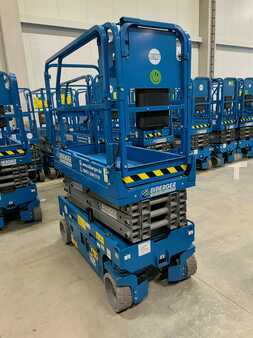 Piattaforme aeree a pantografo 2025  Genie GS 1932 E-Drive (2)