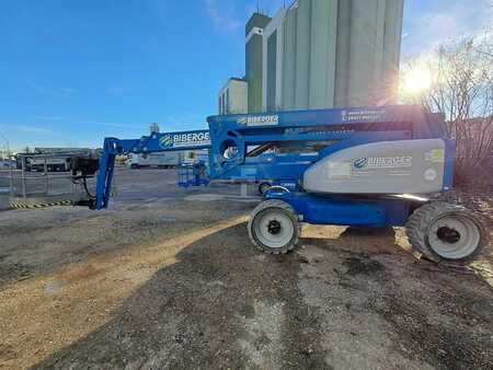 Podnośnik przegubowy 2020 Niftylift HR 28 Hybrid 4x4 (1)