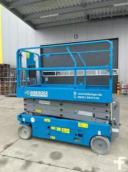 Scherenarbeitsbühne  Genie GS 2646 (1)