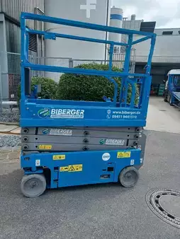 Scherenarbeitsbühne  Genie GS 1932 (2)