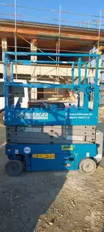 Scherenarbeitsbühne  Genie GS 1932 (4)