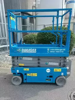 Scherenarbeitsbühne  Genie GS 1932 (1)