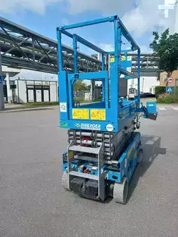 Scherenarbeitsbühne  Genie GS 1932 (3)