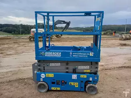 Scherenarbeitsbühne  Genie GS 1932 (1)