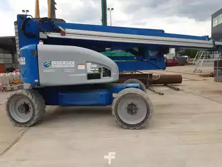 Knikarmhoogwerker  Niftylift HR 28 Hybrid 4x4 (1)
