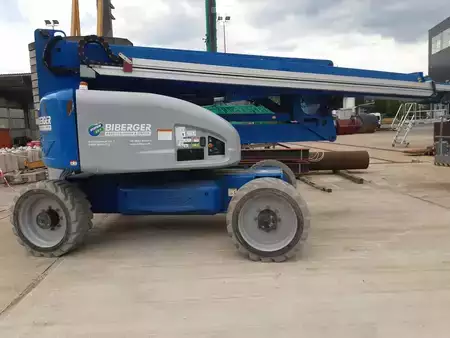Knikarmhoogwerker  Niftylift HR 28 Hybrid 4x4 (2)