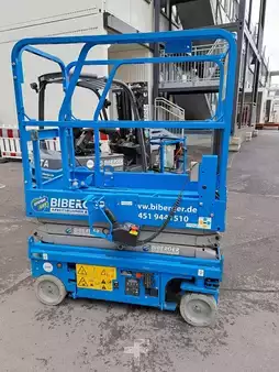 Ножичний підйомник  Genie GS 1432m (2)