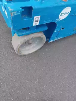 Ollós munka emelvény 2020  Genie GS 3246 (10)