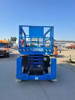 Schaarhoogwerker 2020  Genie GS 3369 RT (4)