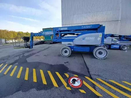 Knikarmhoogwerker  Niftylift HR 28 Hybrid (1)