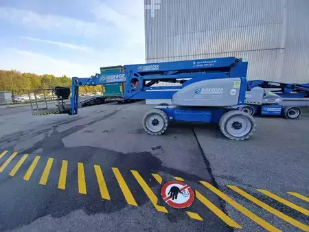 Knikarmhoogwerker  Niftylift HR 28 Hybrid (2)