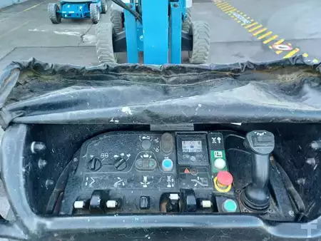 Knikarmhoogwerker  Niftylift HR 28 Hybrid (6)