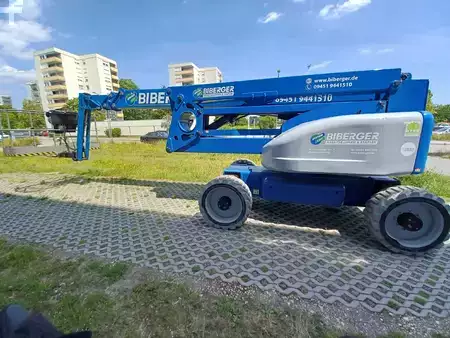 Knikarmhoogwerker  Niftylift HR 28 Hybrid (1)