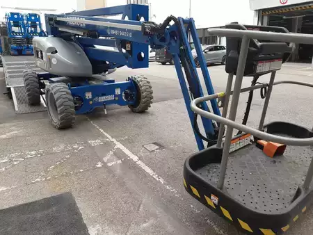 Knikarmhoogwerker  Niftylift HR17NE (2)