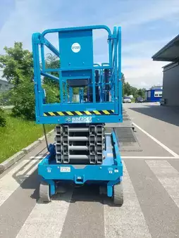 Ollós munka emelvény 2020  Genie GS 3246 (5)