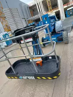 Knikarmhoogwerker  Niftylift HR17NE (5)