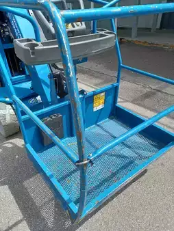 Vertical / Levantamento de pessoal  JLG Toucan 12E+ (Kopie) (9)