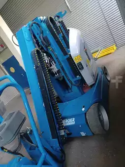Vertical / Levantamento de pessoal  JLG Toucan 12E+ (2)