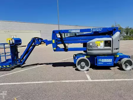 Knikarmhoogwerker 2021  Genie Z40NRJ (3)