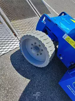 Knikarmhoogwerker 2021  Genie Z40NRJ (7)