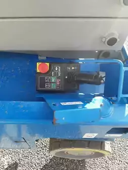 Levantamento tesoura 2020  Genie GS 4655 (5)