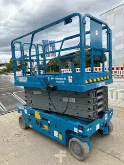 Podnośnik nożycowy 2022  Genie GS 3246 (5)
