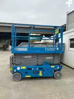 Podnośnik nożycowy 2022  Genie GS 3246 (1)