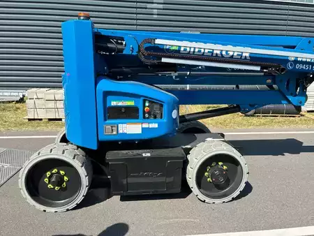 Podnośnik przegubowy 2026  Niftylift HR17NE (1)