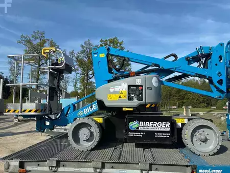 Kloubová pracovní plošina 2022  Genie Z33/18 (2)