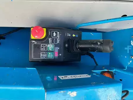 Pracovní plošina s nůžkovým zdvihem 2022  Genie GS 2646 E-Drive (7)