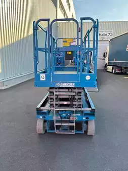 Pracovní plošina s nůžkovým zdvihem 2022  Genie GS 2646 E-Drive (5)