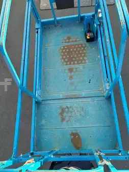 Pracovní plošina s nůžkovým zdvihem 2022  Genie GS 2646 E-Drive (7)
