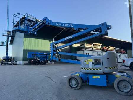 Ostatní - Genie Z-45/25J Bi- Energy (5)