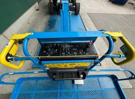 Outro - Genie S-45 XC (2)