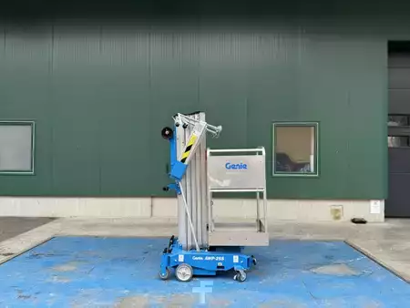 Erikoislaiteet 2025  Genie AWP-25S AC (3)