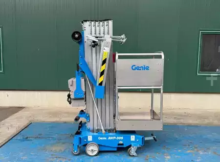 Erikoislaiteet 2025  Genie AWP-30S AC (1)