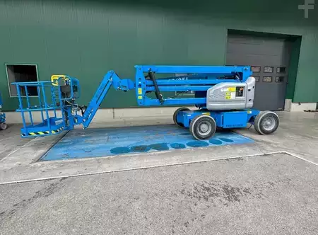 Altri 2025  Genie Z-45/25J DC (1)
