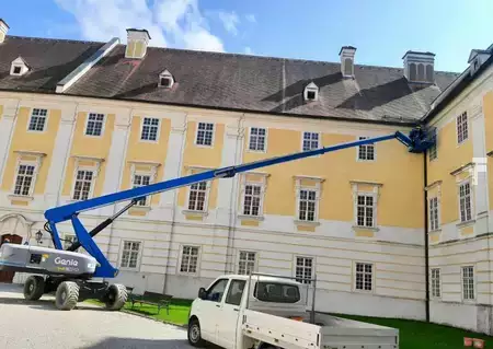 Podnośnik teleskopowy 2026  Genie S-85 XC E (5)