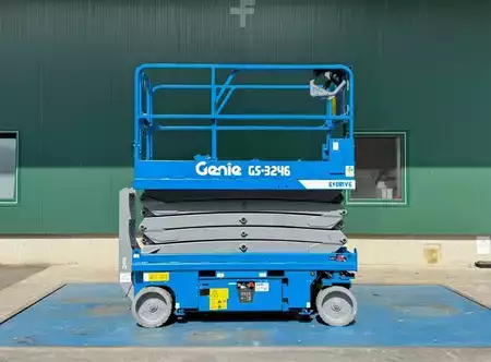 Piattaforme aeree a pantografo 2025  Genie GS-3246 E-Drive (1)