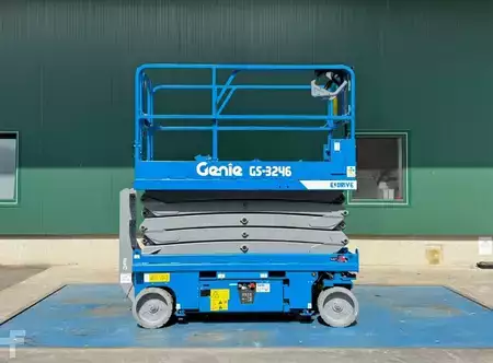 Ollós munka emelvény 2025  Genie GS-3246 E-Drive (1)