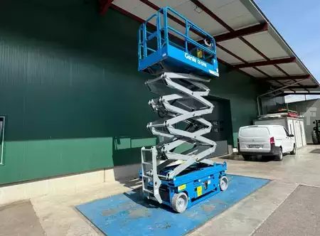 Ollós munka emelvény 2025  Genie GS-3246 E-Drive (5)