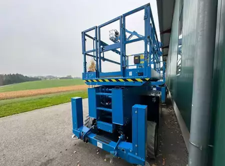 Levantamento tesoura 2025  Genie GS-4069 DC (4)