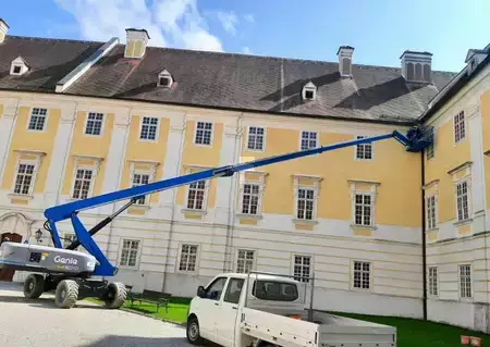 Teleskopická plošina 2026  Genie S-85 XC E (5)