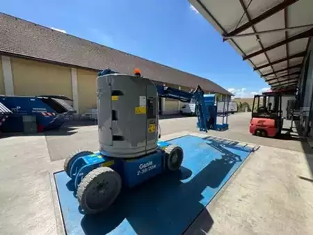 Outro 2026  Genie Z-30/20N RJ (4)