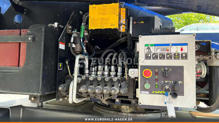Csukló munka emelvény 2014 Niftylift HR 28 Hybrid / Diesel (8)