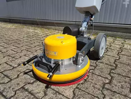 Limpiadora con disco singular 2026  GHIBLI O 143 Spray Orbital (3)